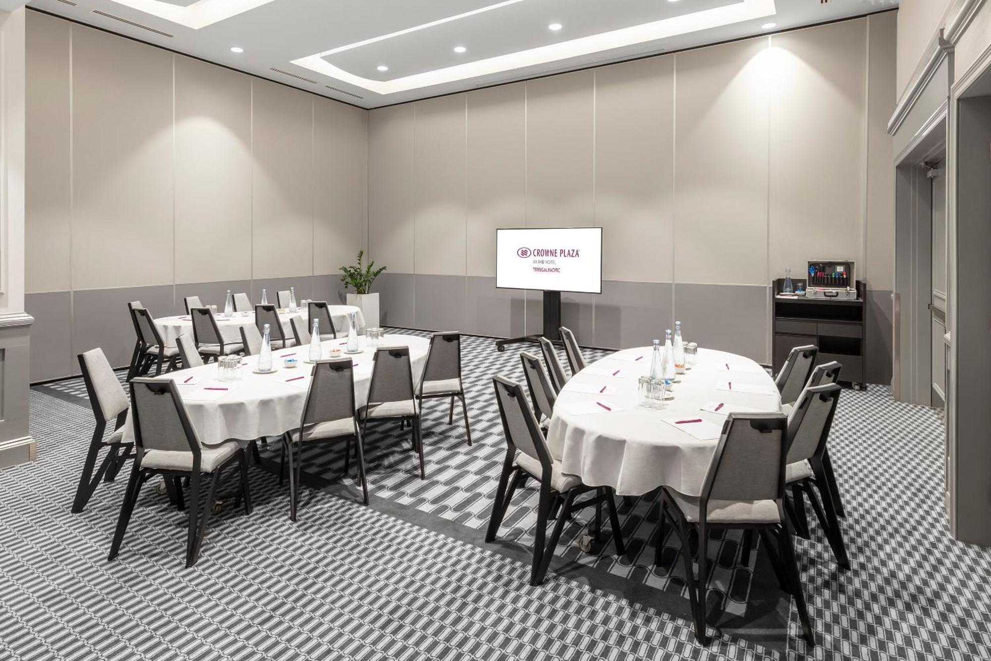 Отель Crowne Plaza Terrigal Pacific By Ihg Экстерьер фото